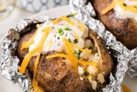 Perfect Slow Cooker Baked Potatoes: Creamy, Hands-Off Recipe