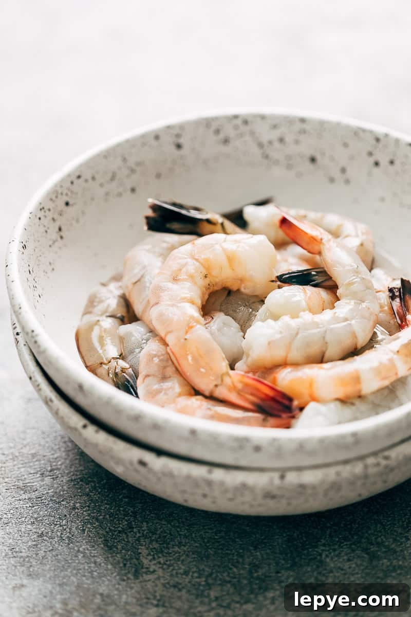 Fresh jumbo prawns for prawn cocktail in a bowl