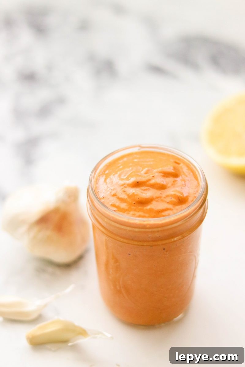 Garlic Roasted Red Pepper Sauce | Whole30, Paleo, Keto, Vegan 6 garlicky whole30 roasted red pepper sauce