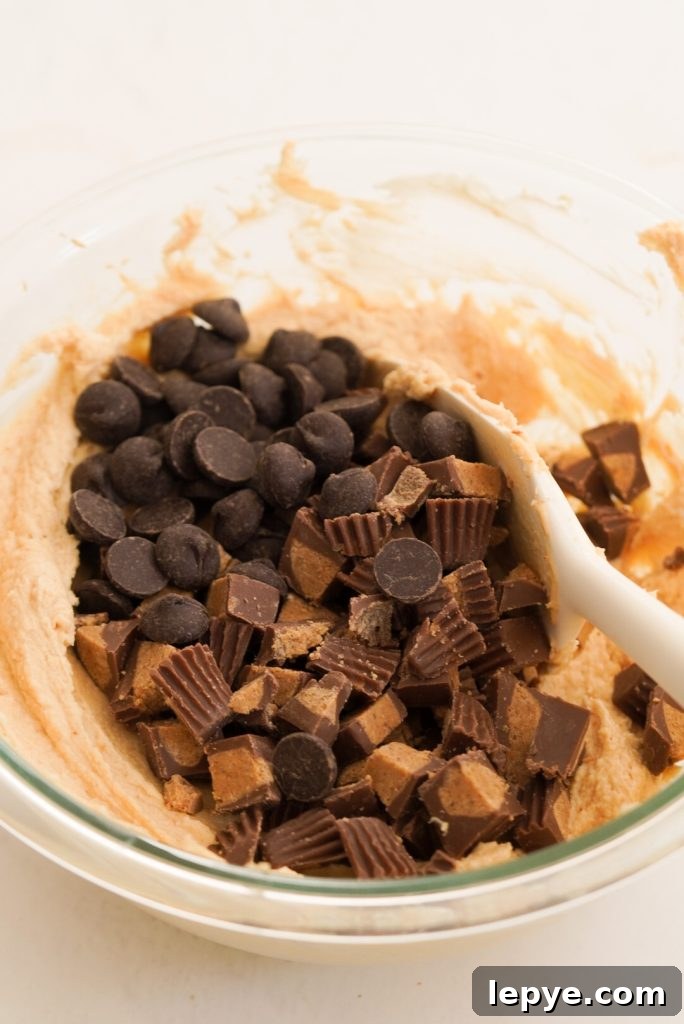 reese's dip without peanut butter cups and chocolate chips mixed in 