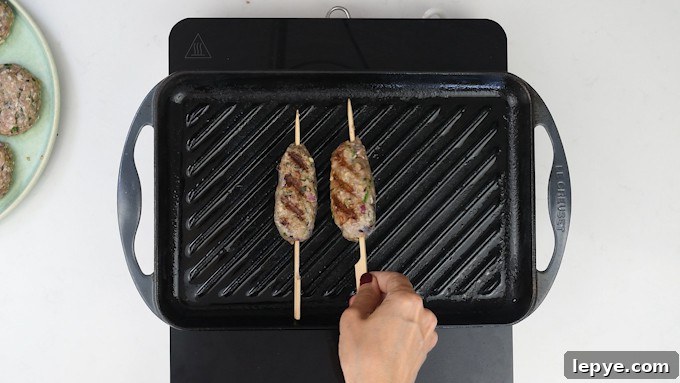 Authentic Lamb Kofta Recipe: Juicy Middle Eastern Meatballs 5 img 18689 4