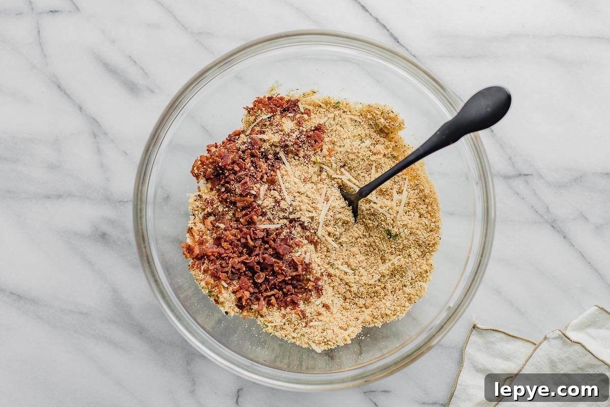 Creamy Lobster Macaroni and Cheese Recipe for Dinner 4 Breadcrumb topping in a bowl.