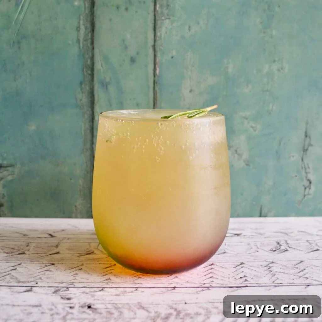10 Gluten- and Dairy-Free Apple Recipes for Every Occasion 7 apple and ginger cooler