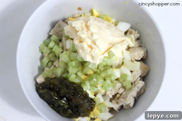 CopyCat Chick-fil-A Chicken Salad Sandwich Recipe. Great to make at home for quick and easy lunch and dinners. Perfect for spring and summer.