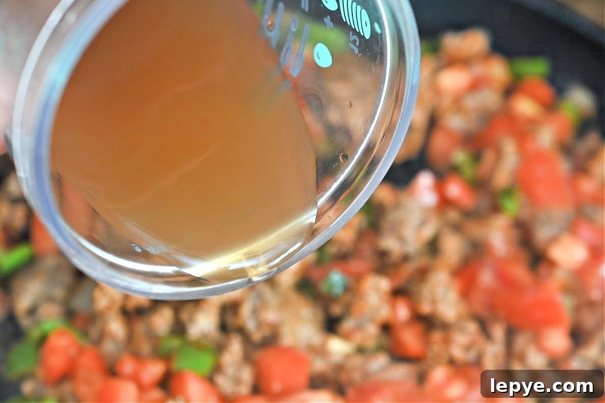 Keto Chili Mac Skillet Recipe — Low-Carb Comfort Meal 11 Keto Chili Mac Skillet