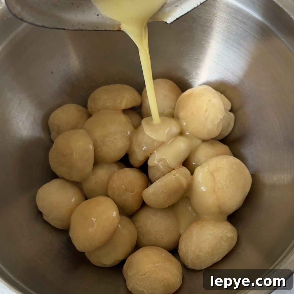 Toss in melted butter & cinnamon sugar!