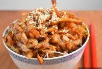 Napa Cabbage & Tofu Stir-Fry with Garlic Ginger Sauce
